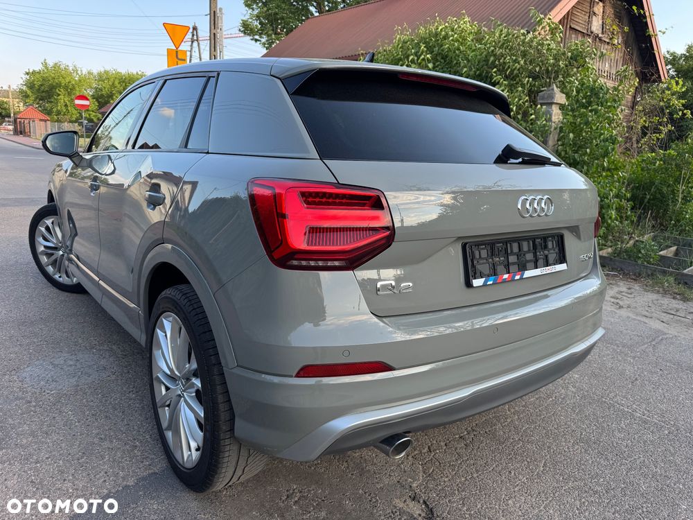 Audi Q2 30 TDI S tronic sport - 5