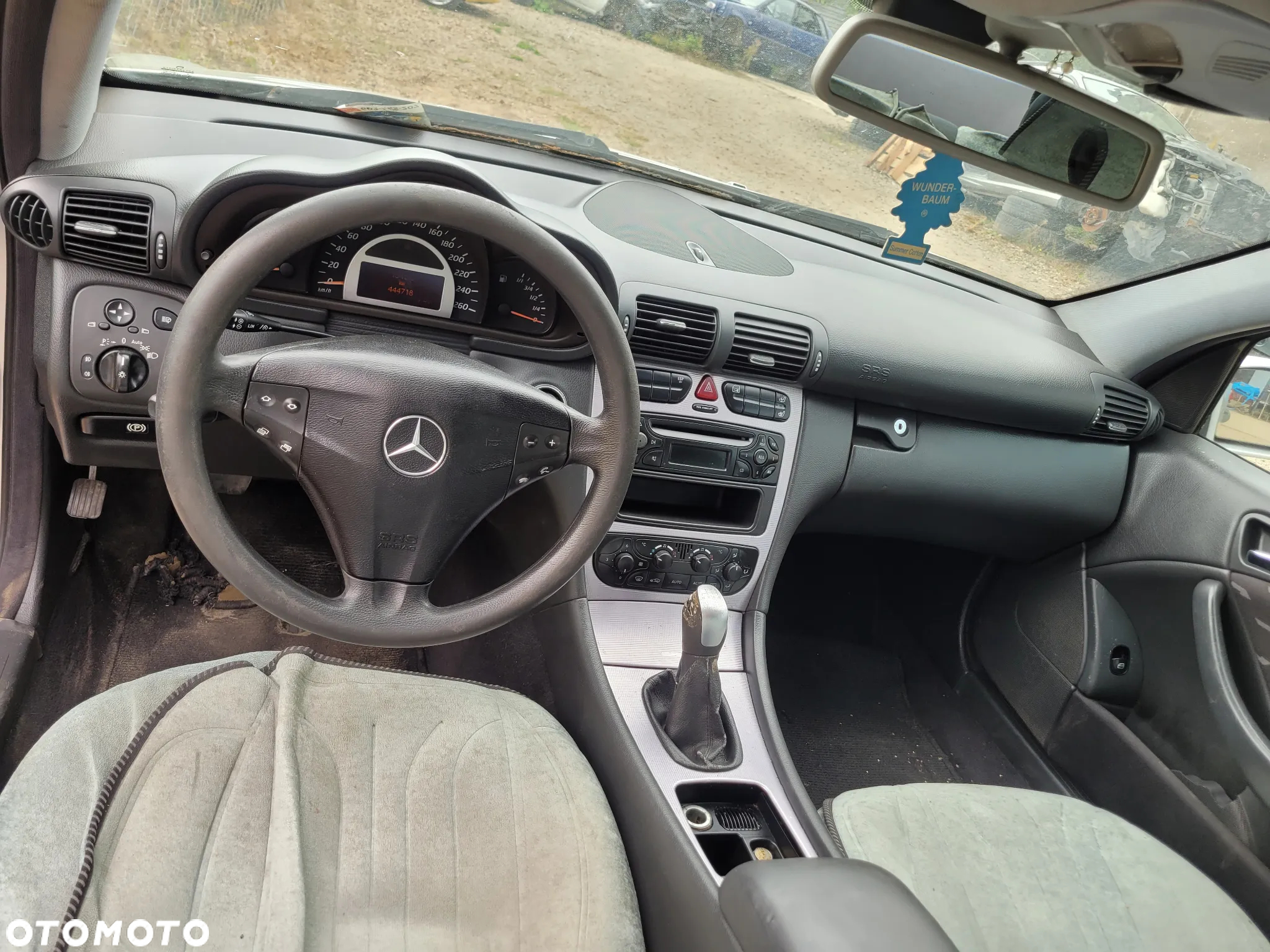 MERCEDES W203 COUPE fotel fotele kanapa deska kokpit podsufitka boczek boczki klamka podłokietnik licznik - 2