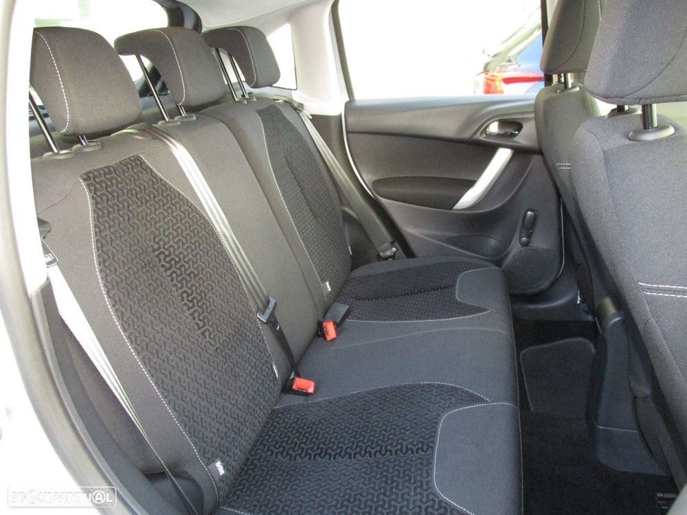 Citroën C3 1.4 HDi Exclusive Airdream - 20