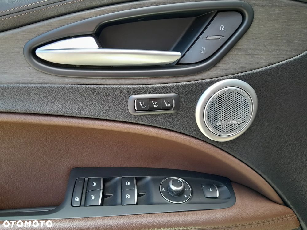 Alfa Romeo Stelvio 2.0 Turbo Veloce TI Q4 - 16