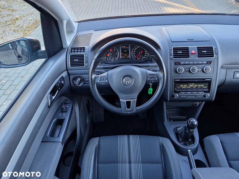 Volkswagen Touran 1.6 TDI DPF MATCH - 36
