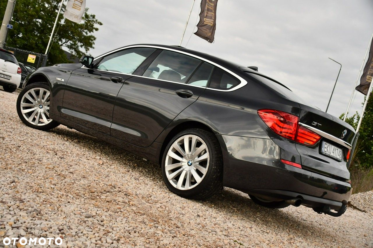 BMW 5GT 535i Gran Turismo - 18