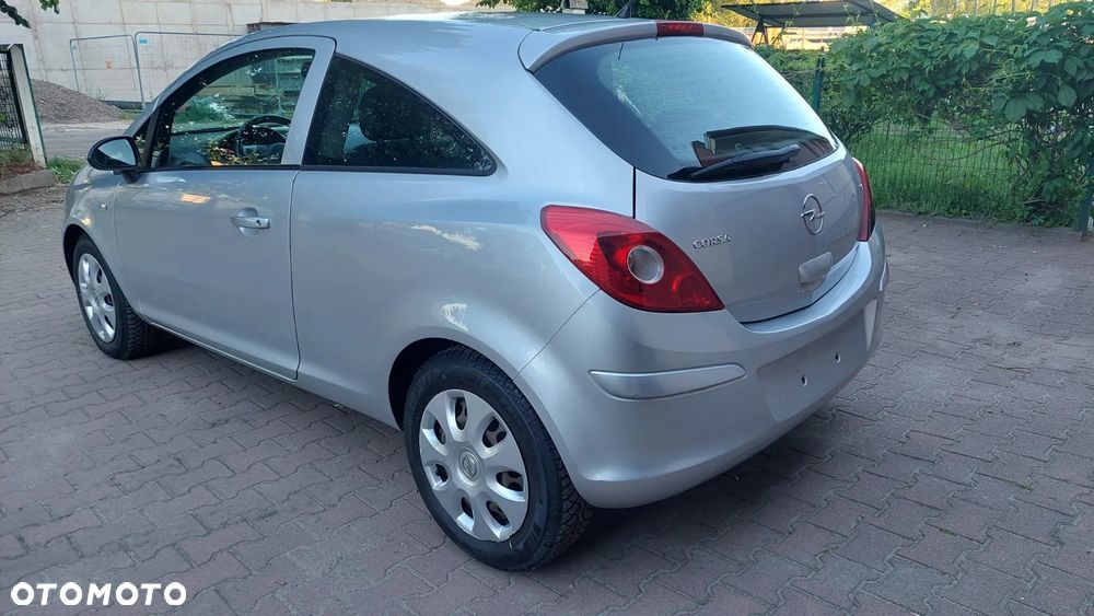 Opel Corsa 1.2 16V - 5