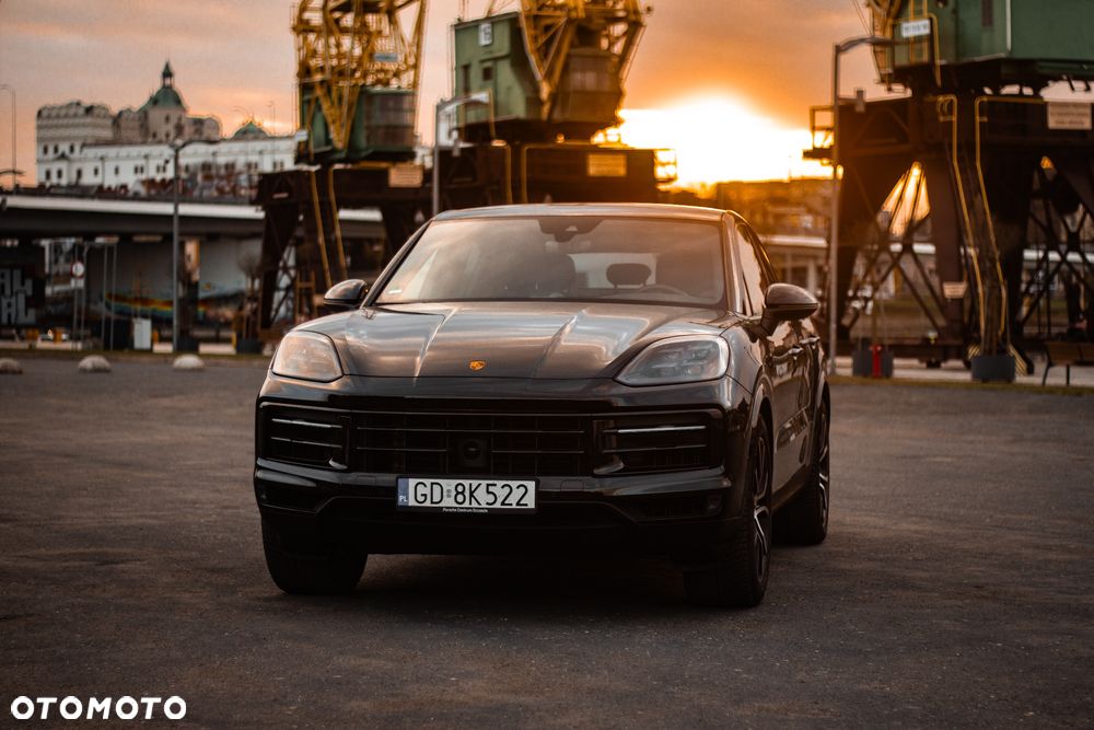 Porsche Cayenne E-Hybrid PHEV - 2