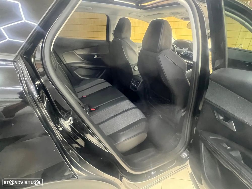 Peugeot 3008 1.5 BlueHDi GT Line J19 EAT8 - 12