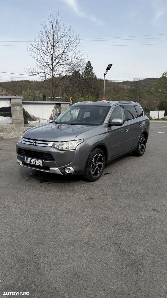 Mitsubishi Outlander 2.2L DI-D 6AT 4WD Intense+ A04 - 1