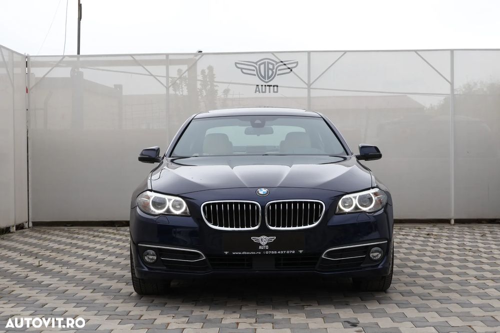 BMW Seria 5 525d xDrive Aut. Luxury Line - 3