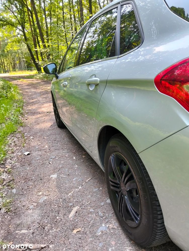 Citroën C4 e-HDi 110 Exclusive - 10