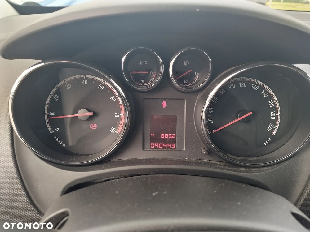 Opel Meriva 1.4 Essentia - 9