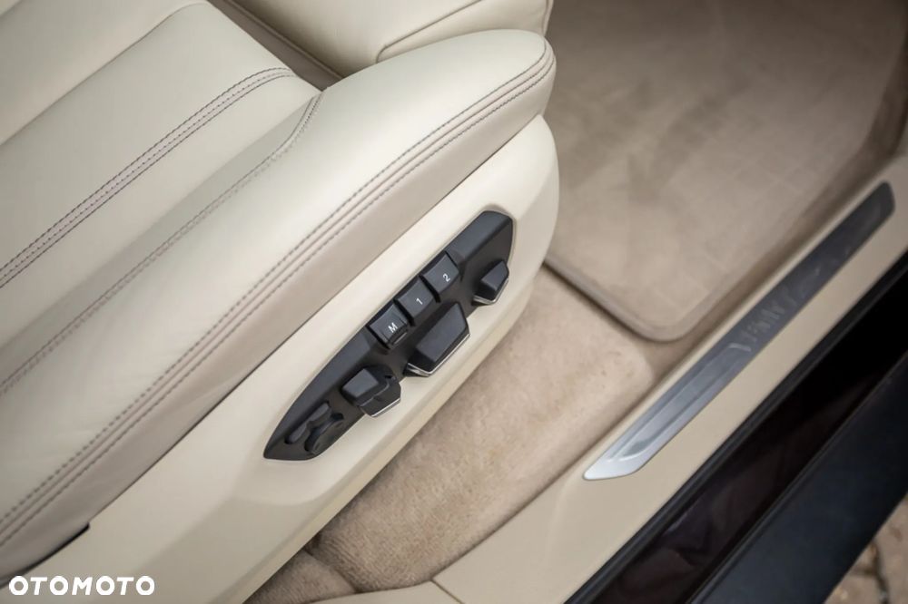 BMW X5 xDrive30d - 9