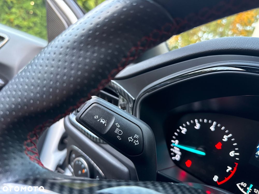Ford Focus 1.5 EcoBoost STart-Stopp-System ST-LINE - 21