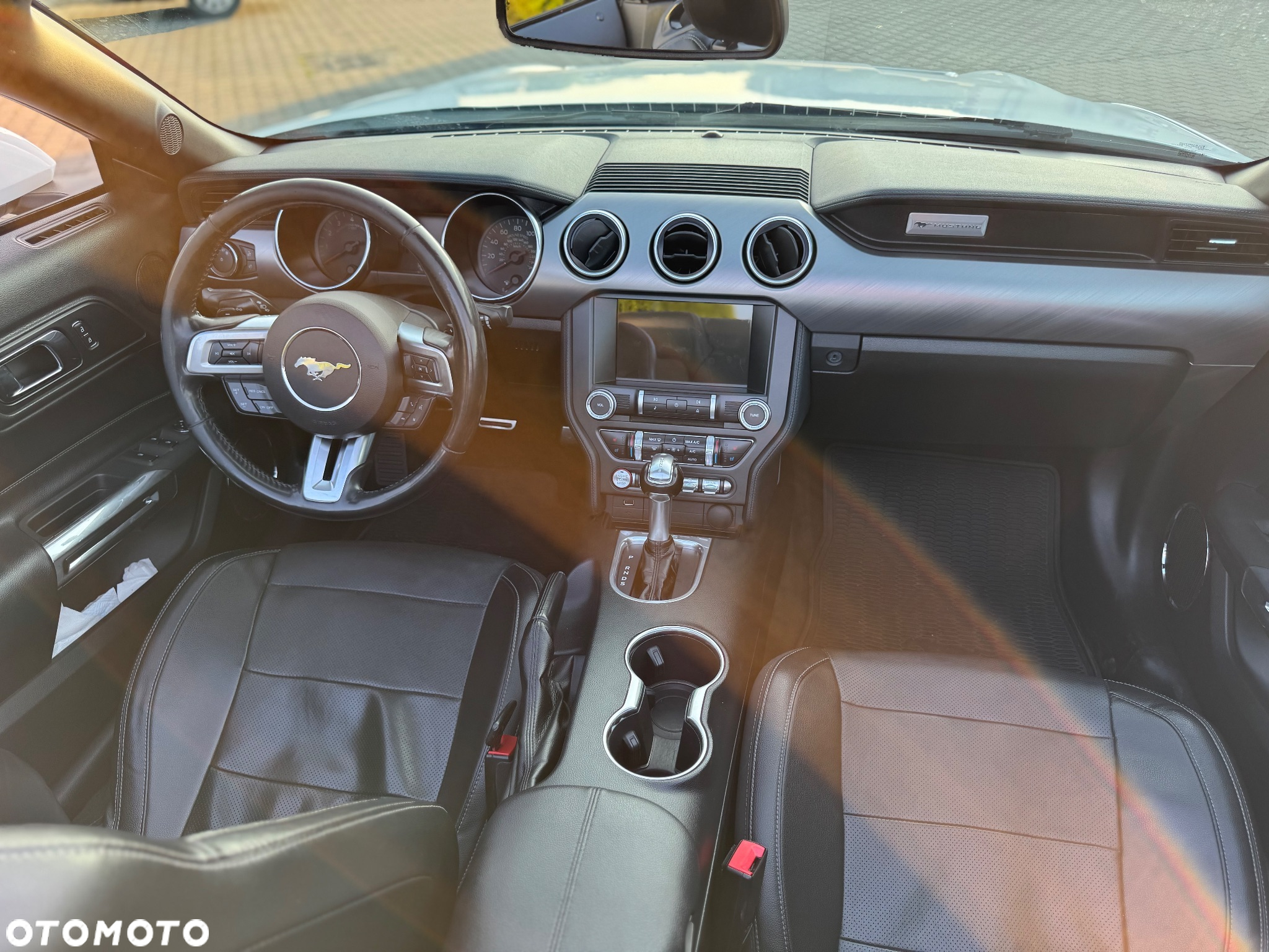 Ford Mustang 2.3 EcoBoost - 18