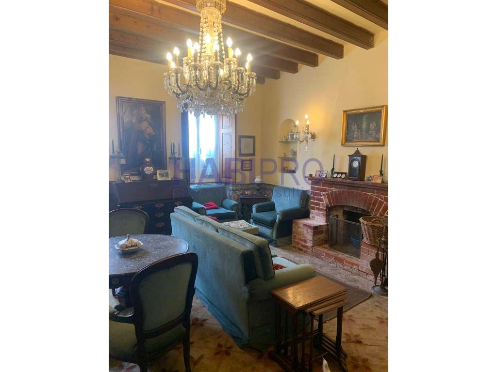Centro Cascais. Moradia para restauro e ampliação. - Grande imagem: 5/28