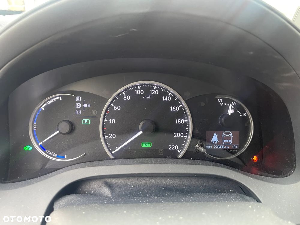 Lexus CT 200h Comfort - 9