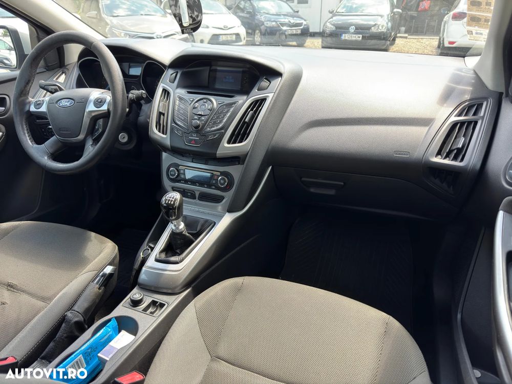 Ford Focus 1.6 TDCI DPF Trend - 5