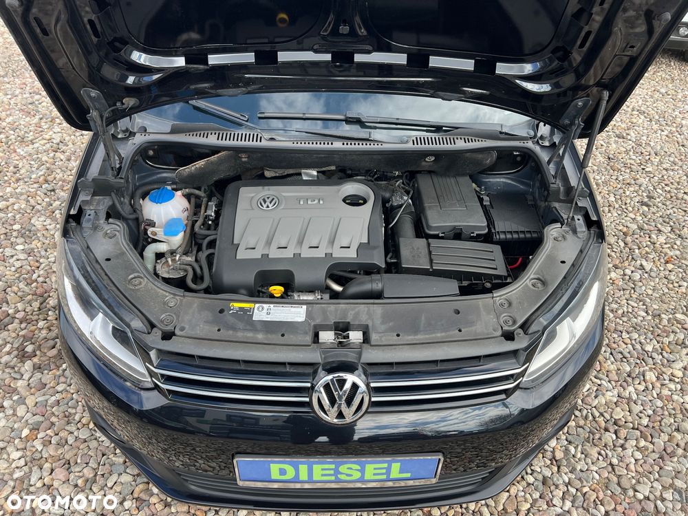 Volkswagen Touran 1.6 TDI DPF BlueMot Comfortline - 11