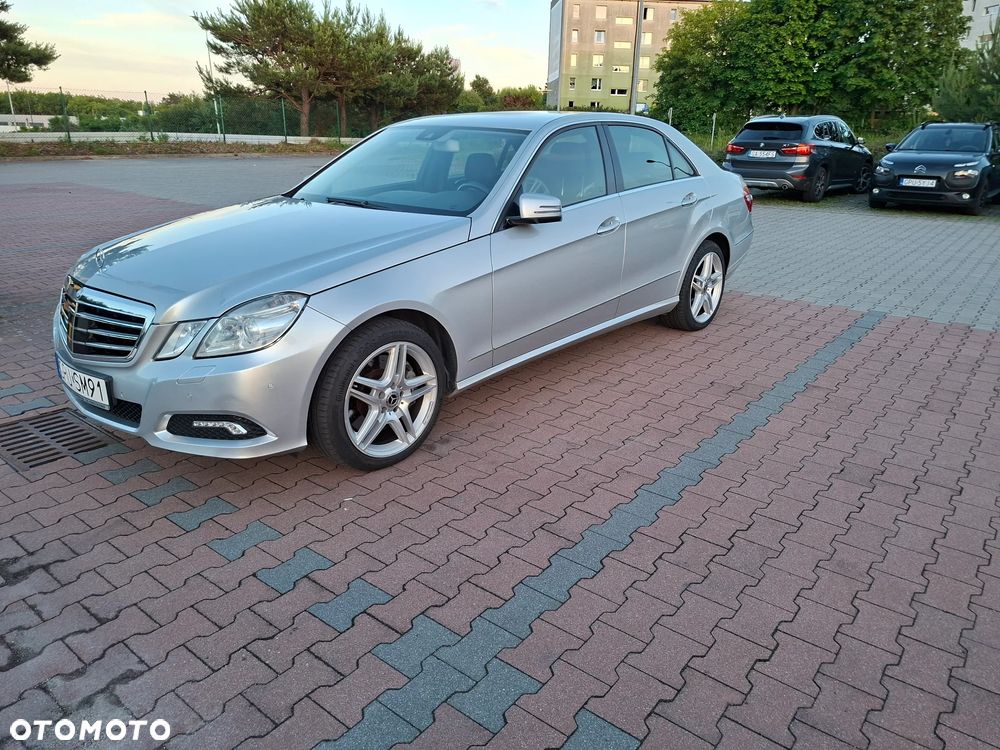 Mercedes-Benz Klasa E 500 7G-TRONIC Avantgarde - 1