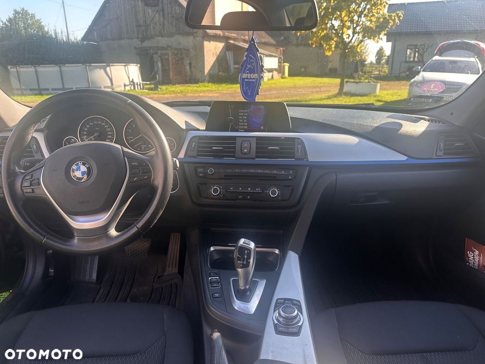 BMW Seria 3 - 8