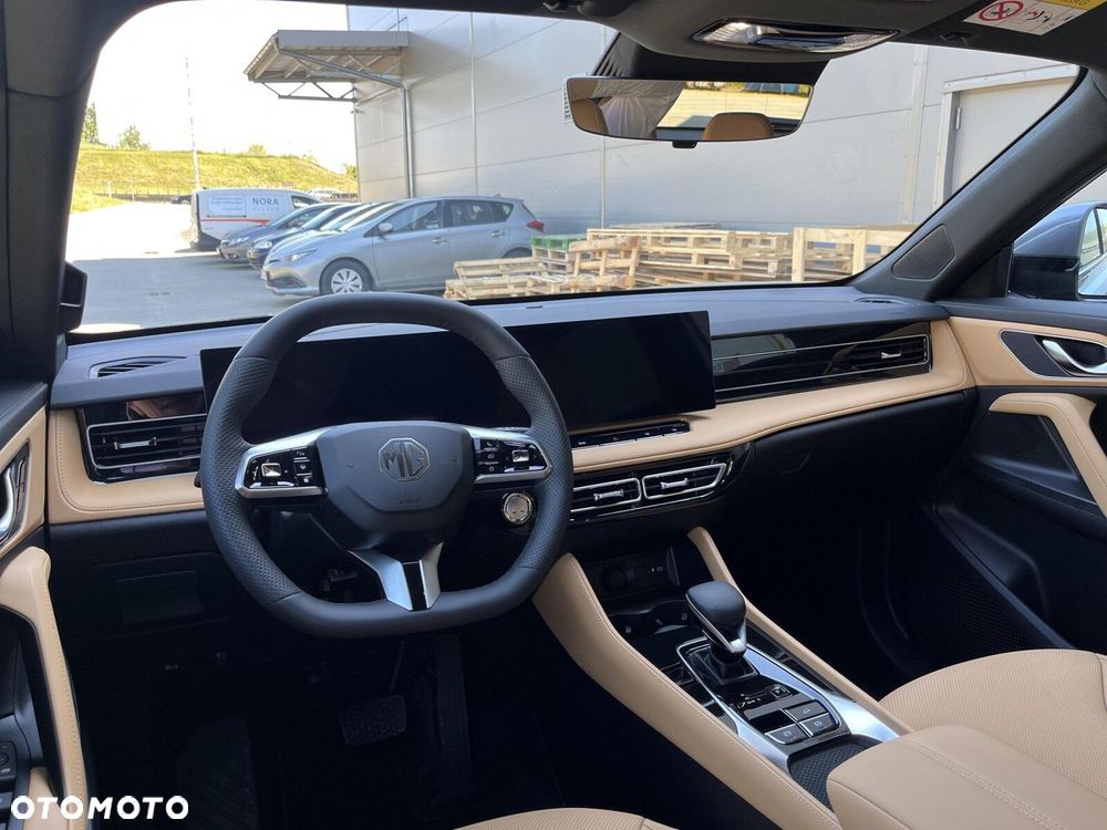 MG HS 1.5 T-GDI Exclusive DCT - 18