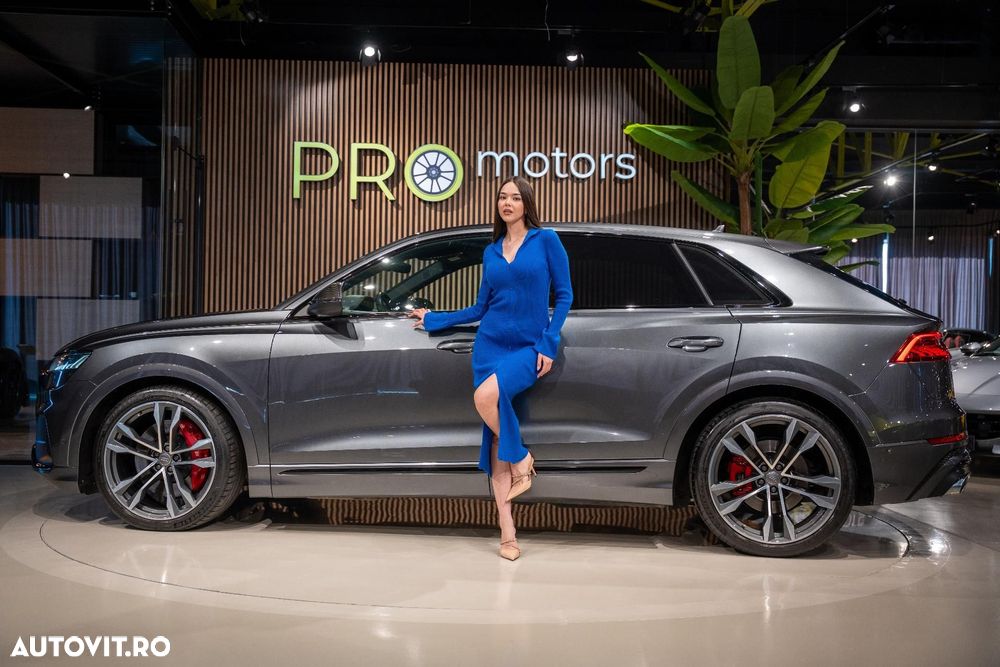 Audi SQ8 - 23