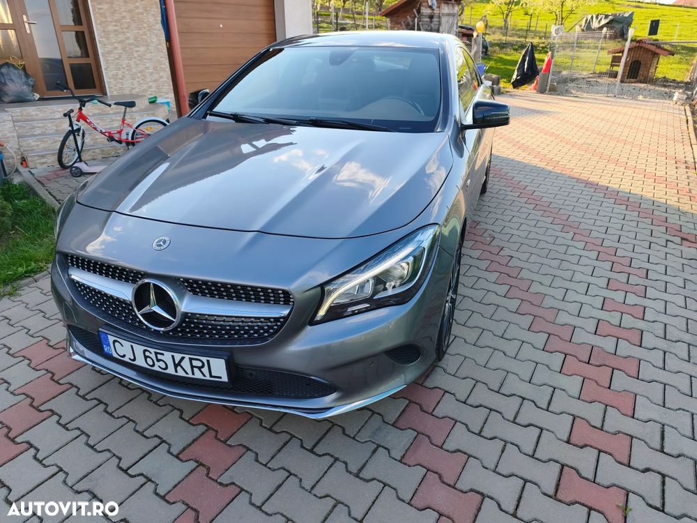 Mercedes-Benz CLA 180 - 1