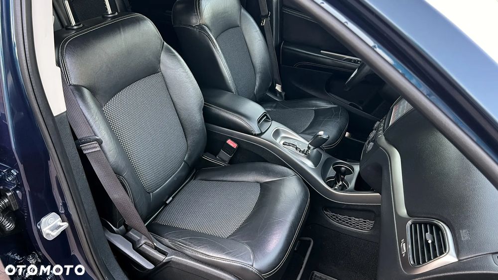 Fiat Freemont 2.0 Multijet 16V DPF Automatik Allrad Cross - 29