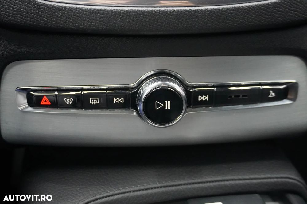 Volvo XC 90 T6 AWD 7 locuri Momentum Pro - 20