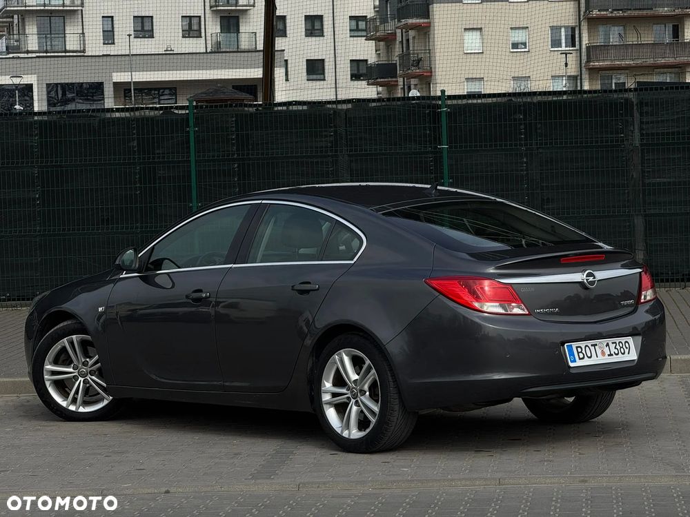 Opel Insignia 1.6 Turbo Sport - 16