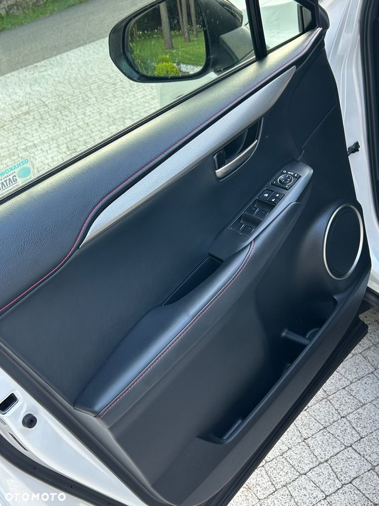 Lexus NX 200t F Sport AWD - 19