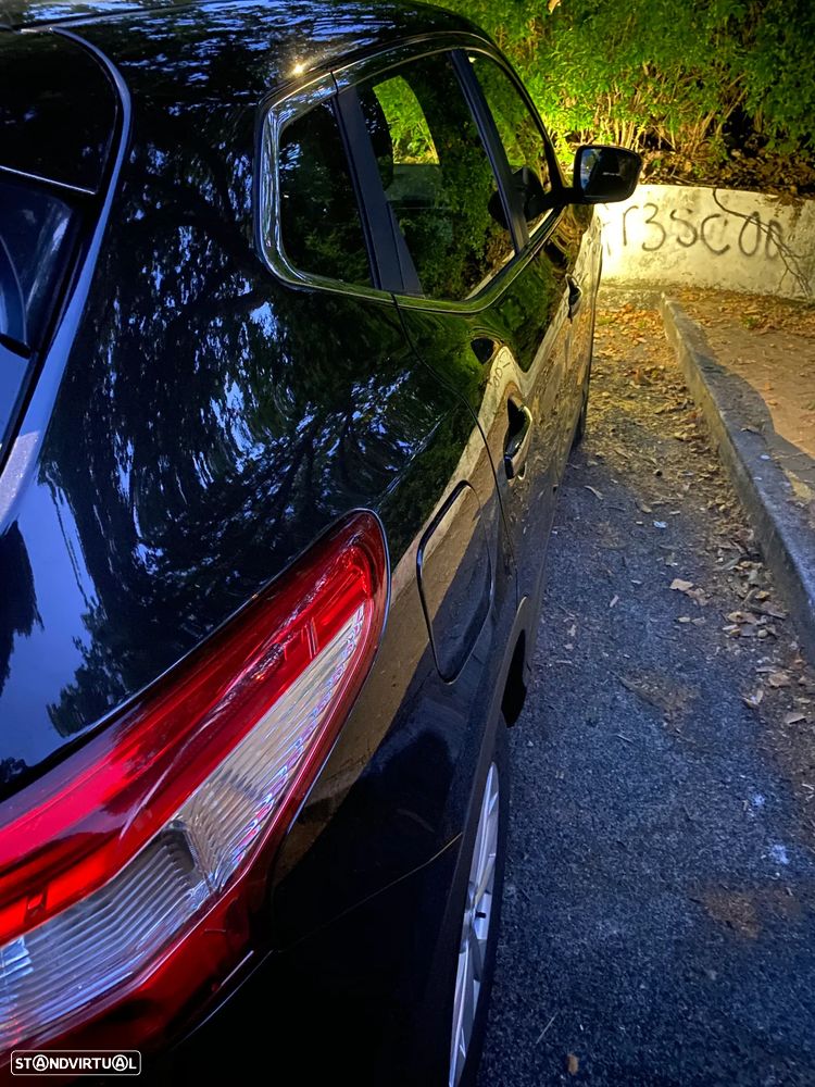 Nissan Qashqai - 17