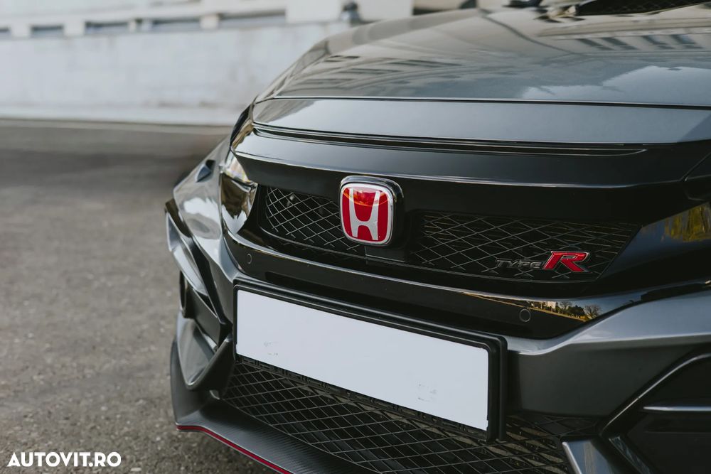 Honda Civic Type R 2.0 VTEC Turbo Ultimate Edition - 13