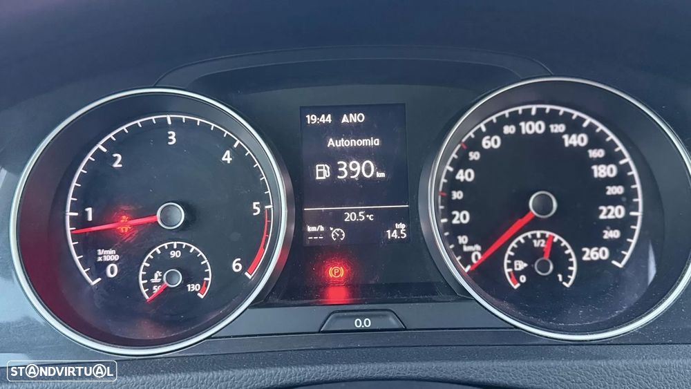 VW Golf Variant 1.6 TDi Highline - 30