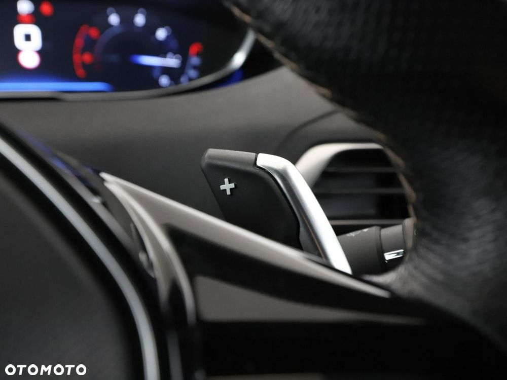 Peugeot 5008 BlueHDi 180 EAT6 GT - 33