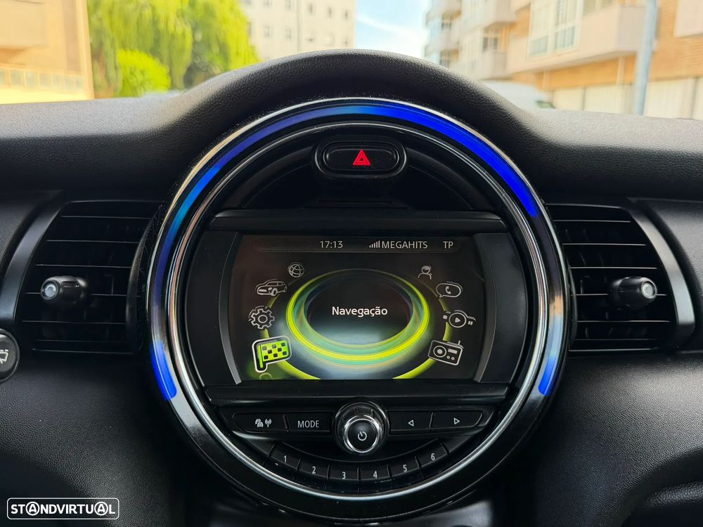 MINI 3 Portas One D Blackyard - 11