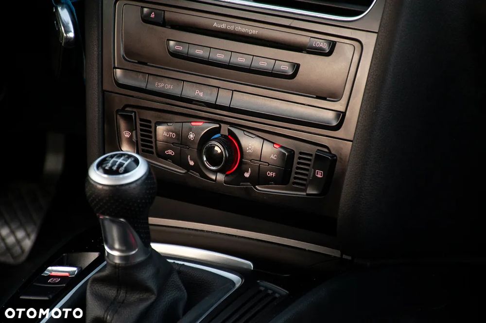 Audi A4 Avant 2.0 TDI DPF quattro Ambiente - 21