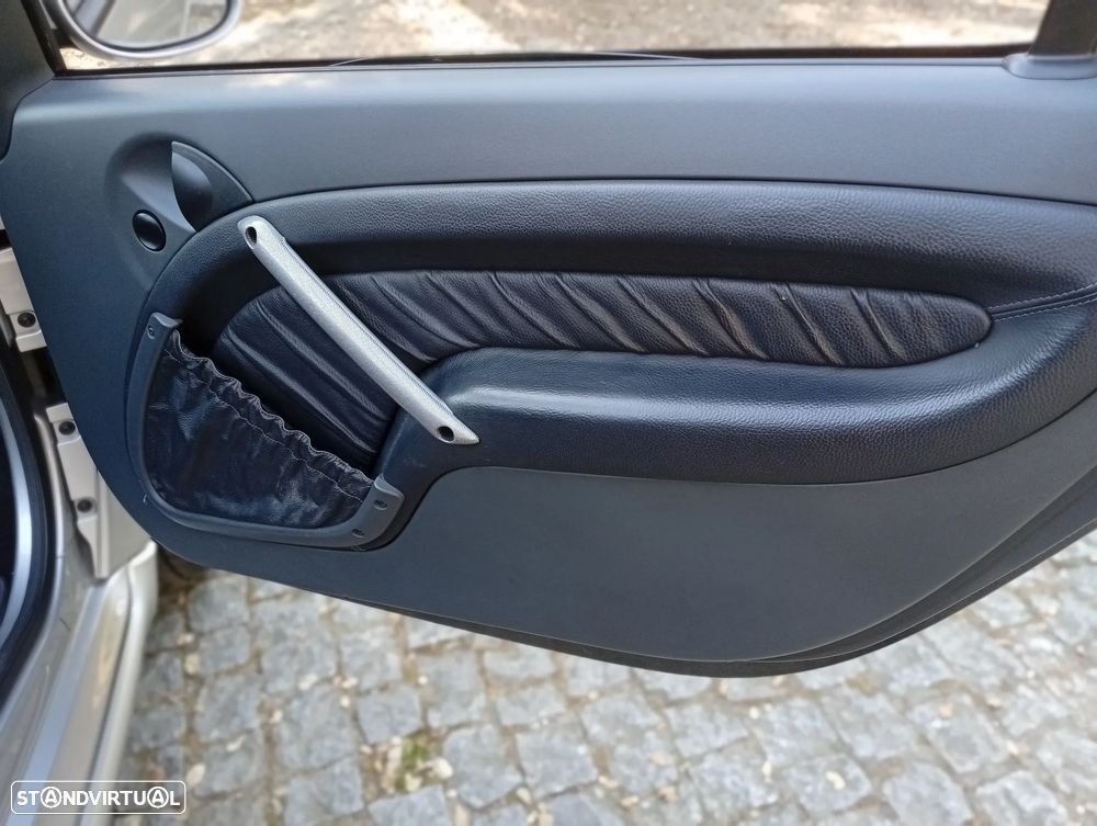 Smart Fortwo Cabrio BRABUS - 31