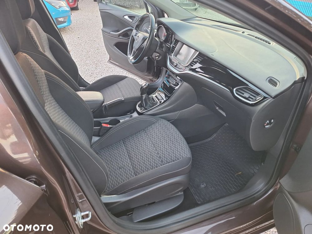 Opel Astra - 31