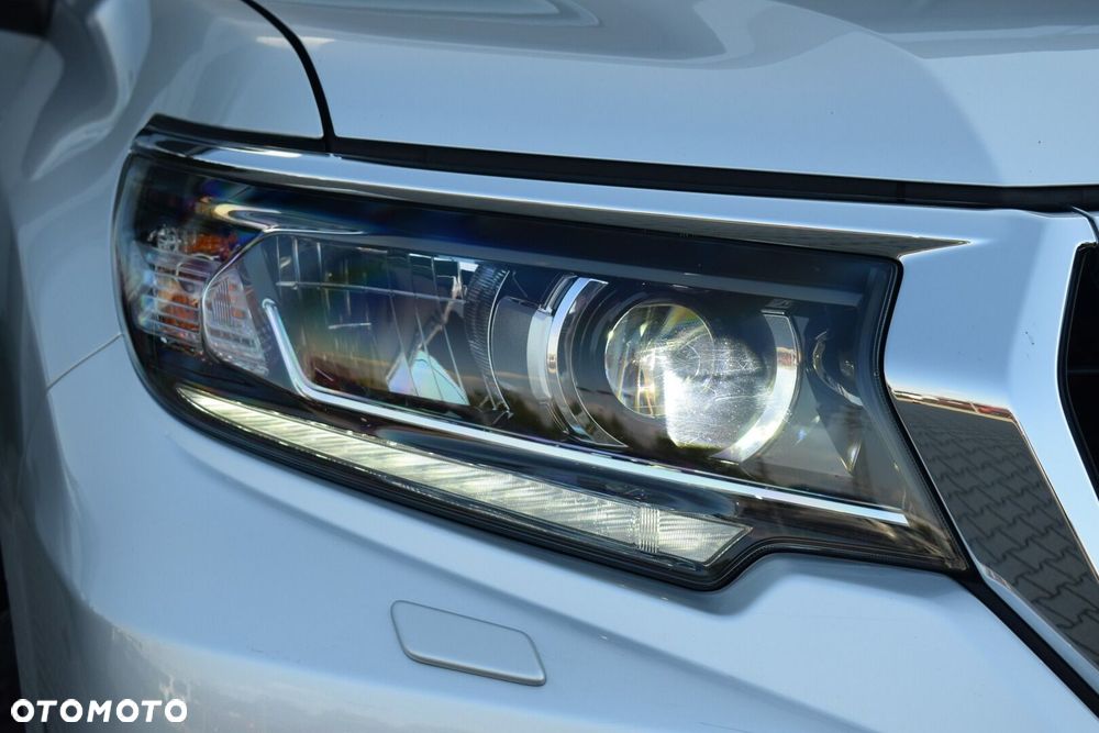 Toyota Land Cruiser - 15