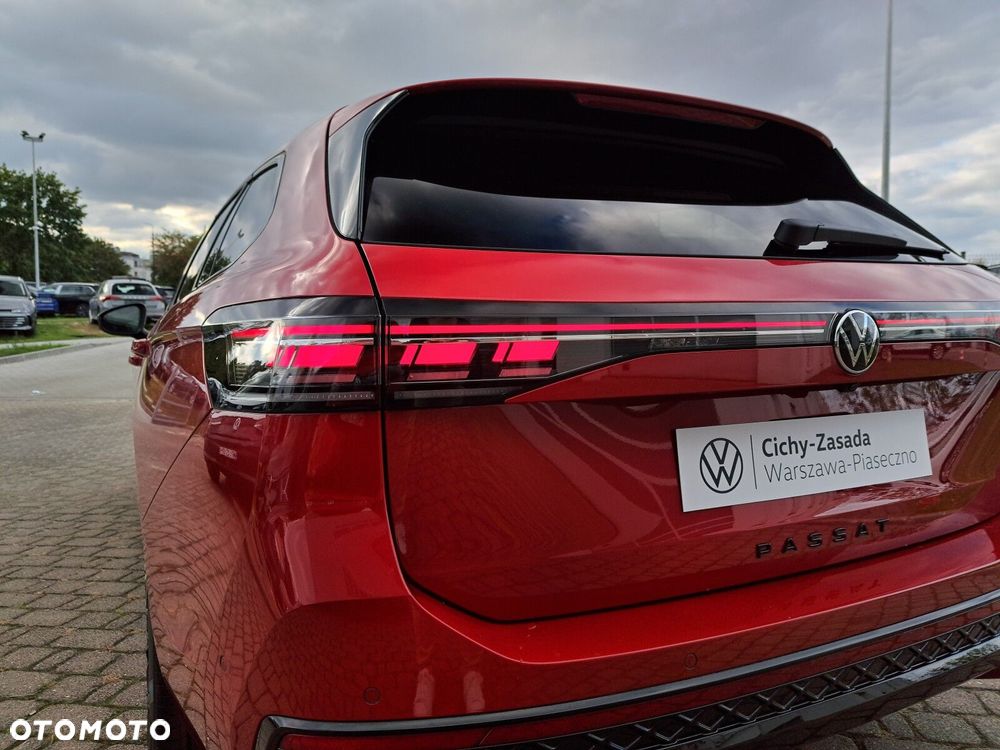 Volkswagen Passat 2.0 TSI 4Mot R-Line DSG - 40