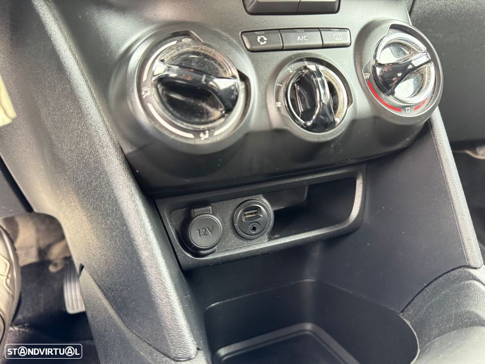 Peugeot 208 1.4 HDi Active - 14