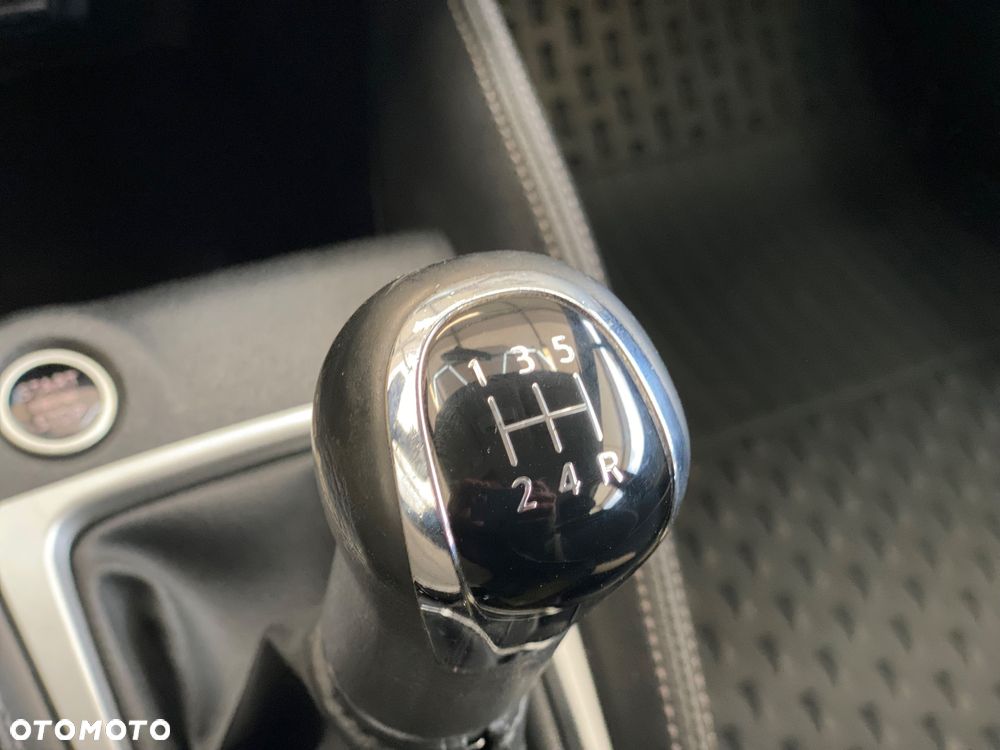 Nissan Micra 1.0 Acenta - 29