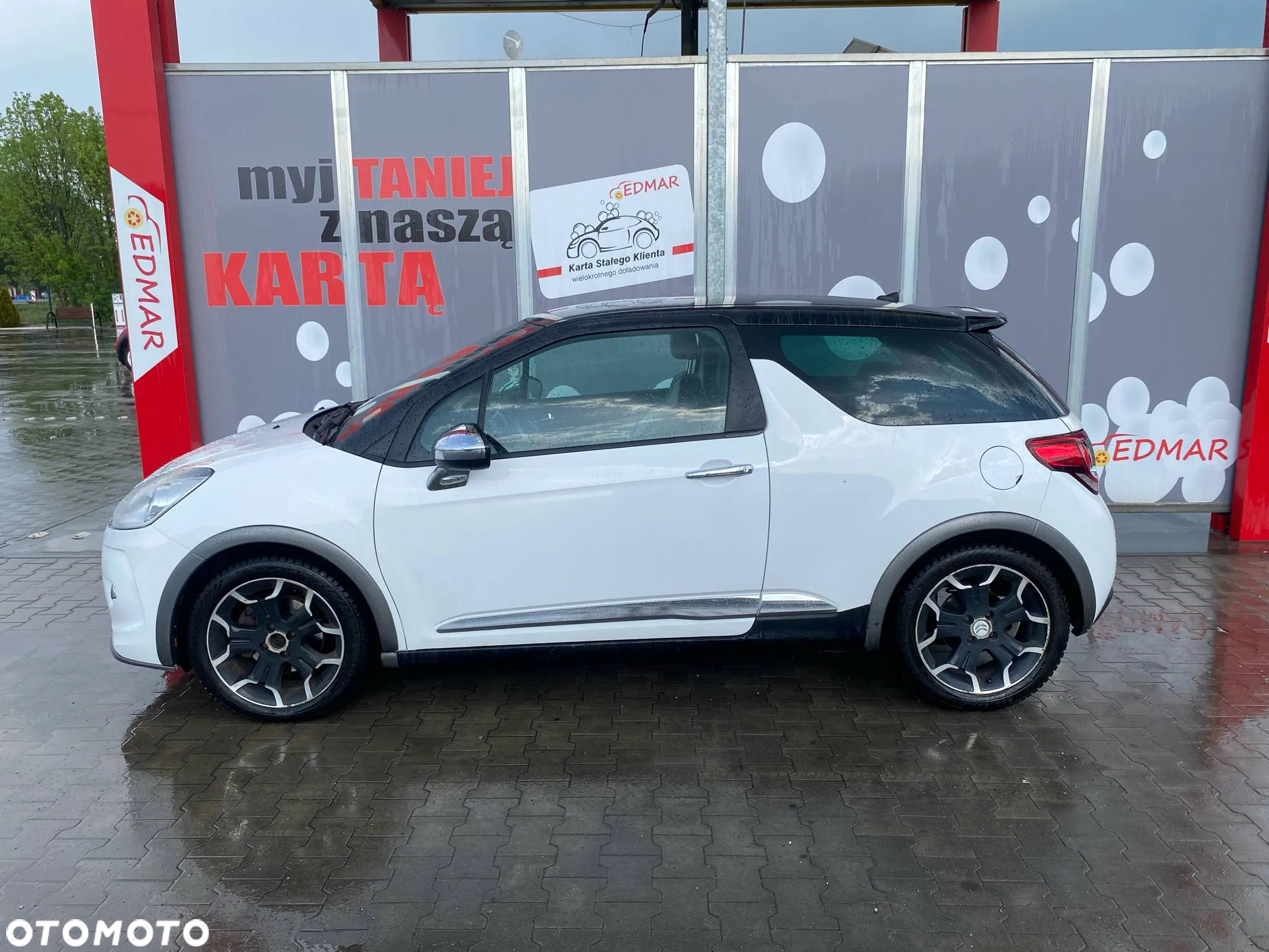 Citroën DS3 1.6 HDi SportChic - 3