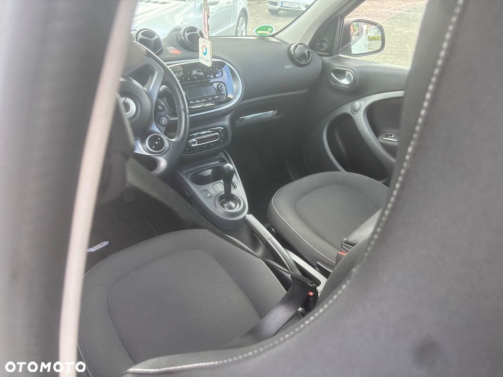 Smart Forfour electric drive passion - 13