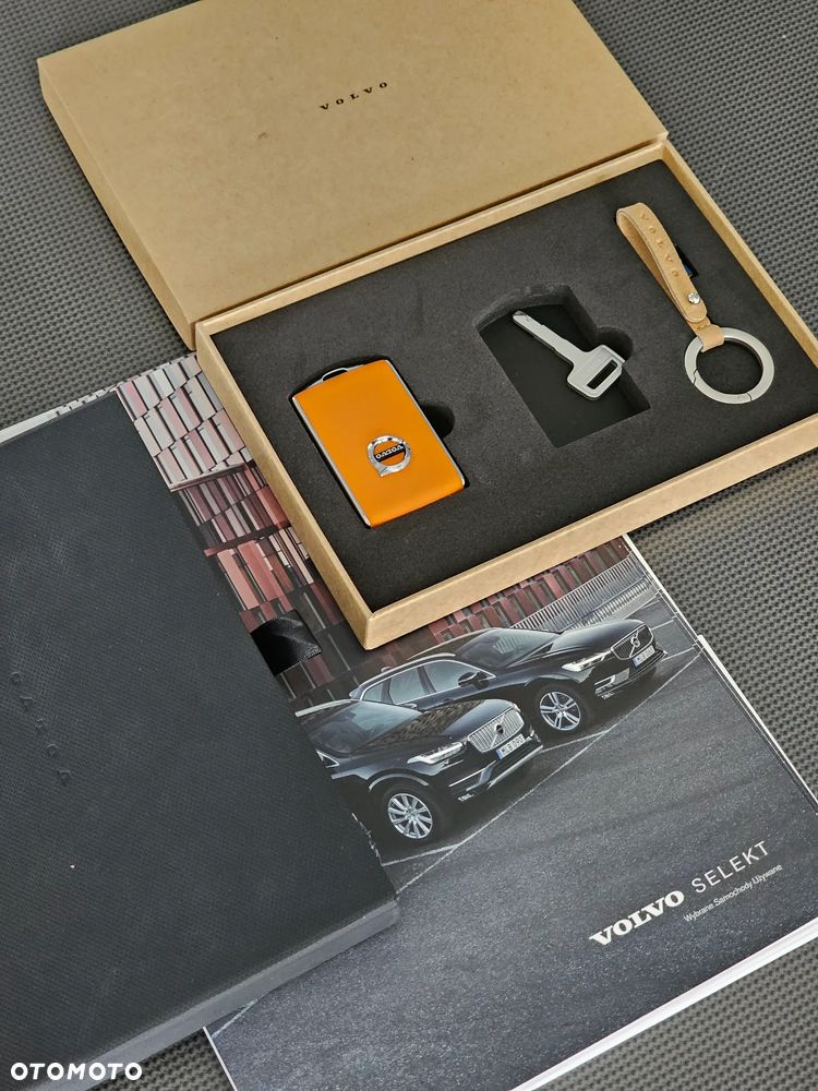 Volvo V90 Cross Country - 23