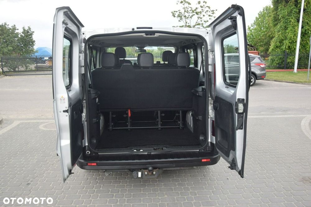 Renault Trafic - 17