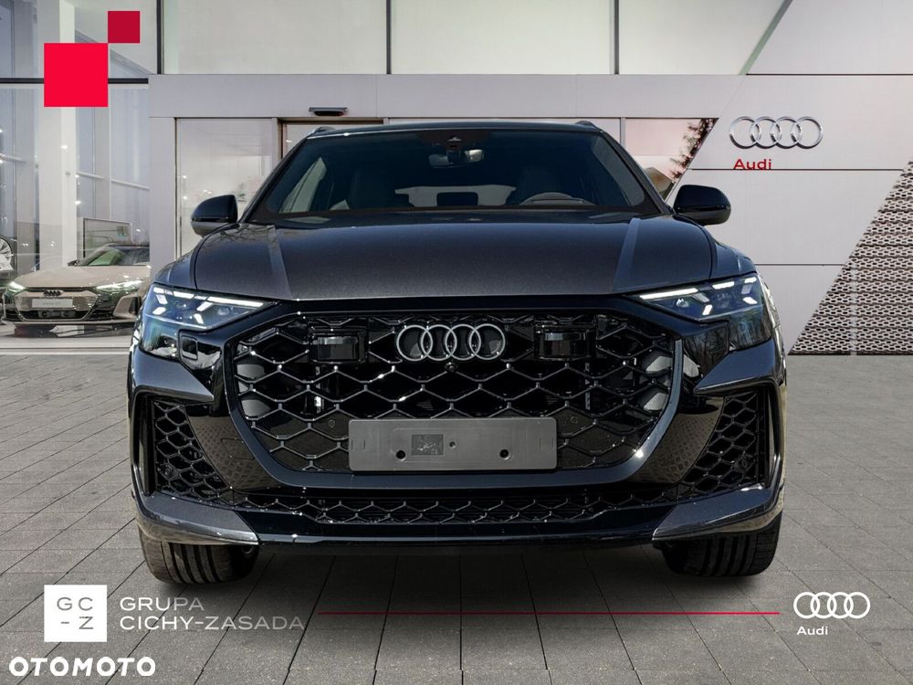 Audi RS Q8 - 8