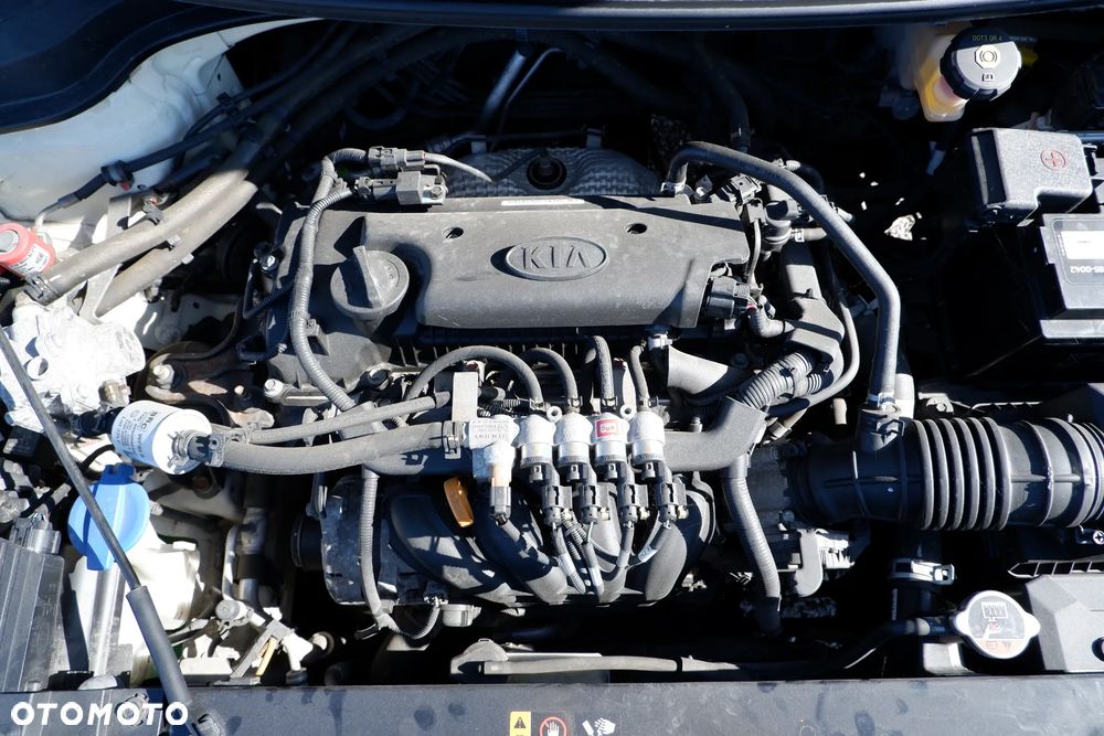 Kia Stonic 1.4 L - 36