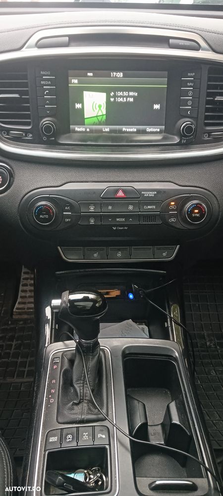 Kia Sorento 2.2 CRDi AWD Aut. Vision - 5