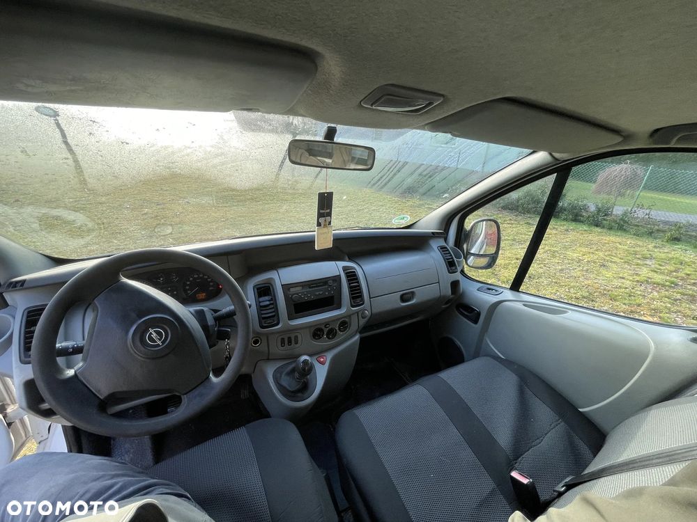 Opel Vivaro - 7