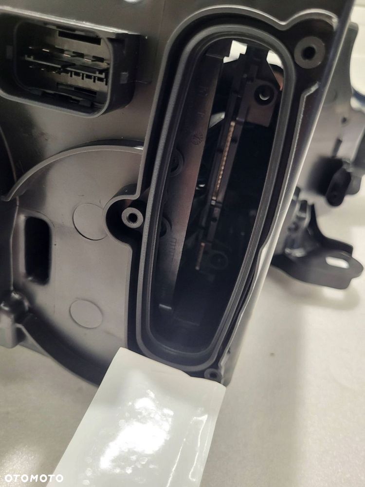 bmw x3 f25 lift xenon nie skrętny przód strona prawa 7400018 - 7